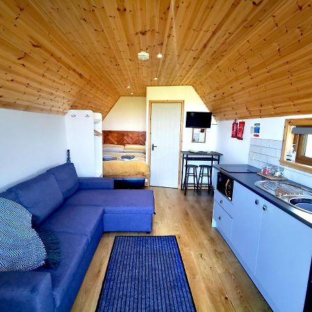 Gowanview Glamping Hotel Banff Exterior foto