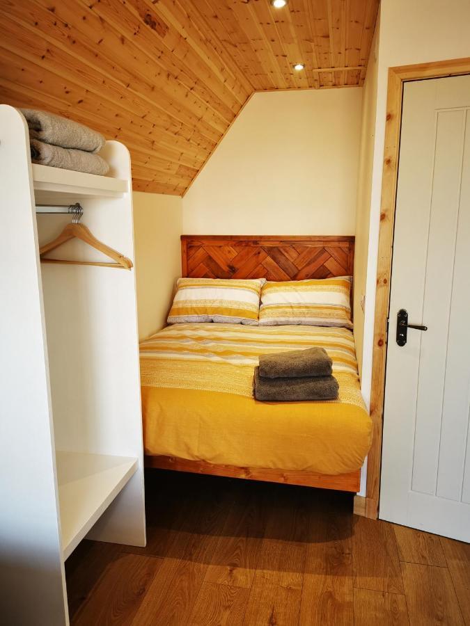 Gowanview Glamping Hotel Banff Exterior foto